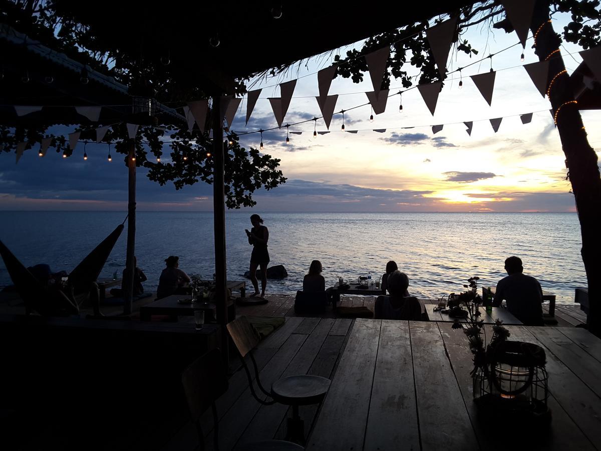 Bee Sleep Hostel Lonely Beach (Adults Only) Koh Chang Exterior photo